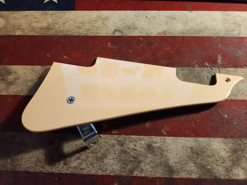 Vintage Gibson Les Paul Deluxe Pickguard  1970s - Cream image 1