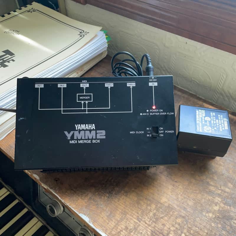 Yamaha  YMM-2 Midi Merge Box 1980s With Original Adapter image 1
