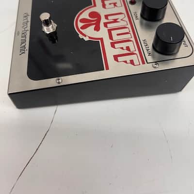 Electro-Harmonix Big Muff Pi 2000 - Present - Silver / Black / Red image 3
