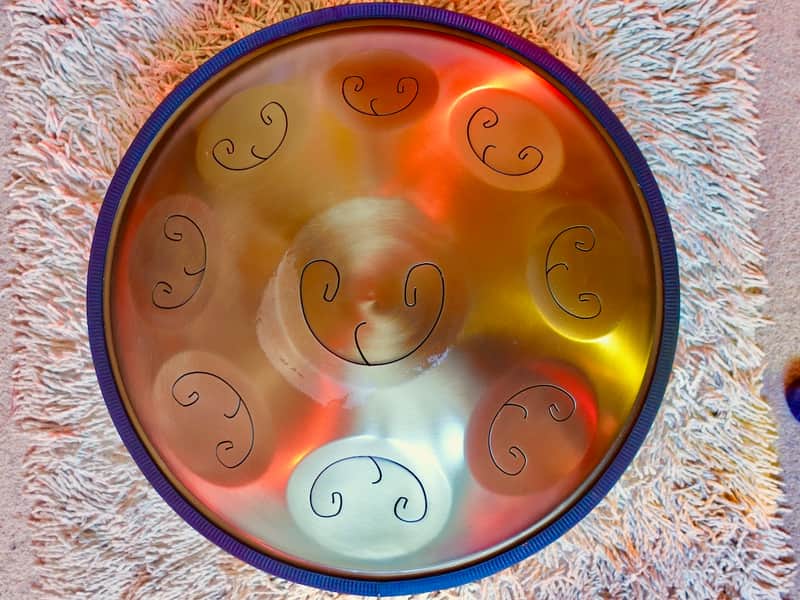 Quint Art Drum D Major Gold (Tongue Drum / Steel Drum / Handpan) image 1