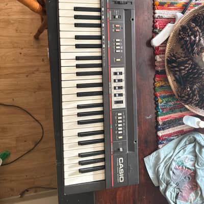 Casio CT-320 - Black