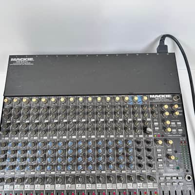 Mackie 1604-VLZ Pro 16-channel Mic/Line Mixer with Premium XDR Mic Preamplifiers image 5