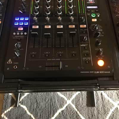 Pioneer CDJ-2000 Nexus (x2) w/ DJM 900 Nexus 4-Channel Mixer 2015 Black Bild 6