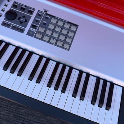 Roland Fantom X8 88-Key Workstation Keyboard – Fully Weighted, Very Clean Condition image 5