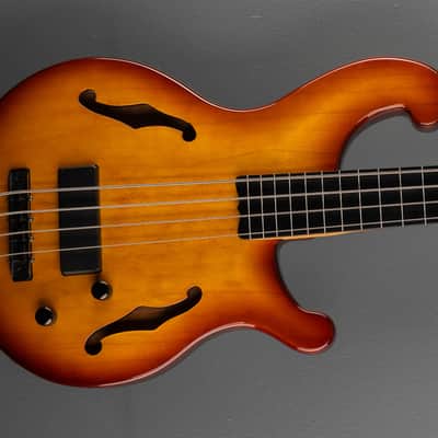 Dean Rhapsody Fretless Bass, Recent