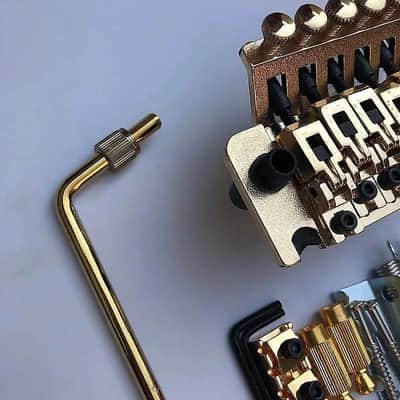 Floyd Rose II Bridge Tremolo System in Gold image 2