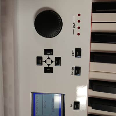 Viscount Maestro Digital Grand Piano 1990's High Gloss White image 6