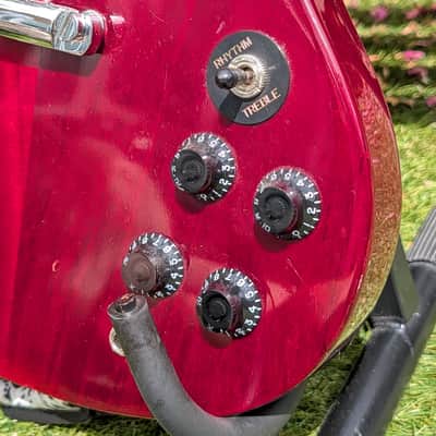 Vintage VS6-CR Reissued Series Double Cut with Gold Hardware 2010s - Cherry Red image 6