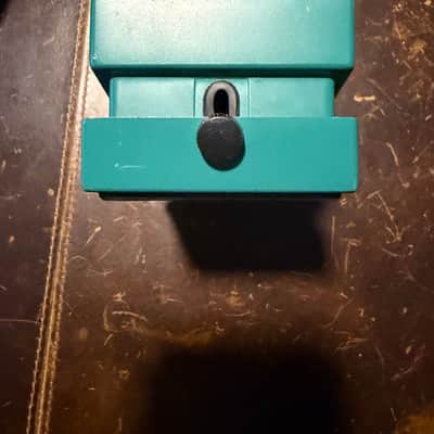 Boss TR-2 Tremolo (Silver Label) 1997 - Present - Green image 6