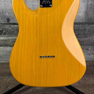 Fender American Ultra Maple Neck, w/hardshell case, Butterscotch Blonde image 7