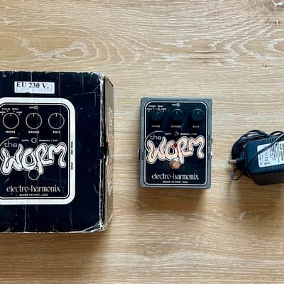 Electro-Harmonix Worm Analog Wah / Phaser / Vibrato / Tremolo 2008 - Present - Black / Tan image 2