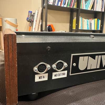 Univox K1 - 700 Midi Mod image 3