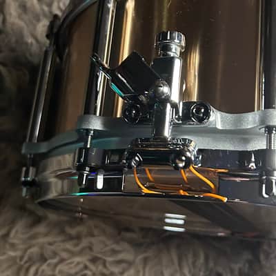 Pearl Free-Floating 14x6.5" Bronze Snare Drum 2025 - Bronze image 8