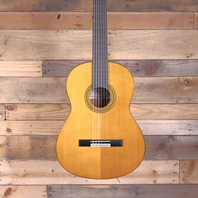 Yamaha GC12C Handcrafted Grand Concert Acoustic Guitar Natural image 4