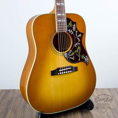 Gibson Hummingbird Original Heritage Cherry Sunburst image 5