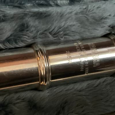 Yamaha  285SII Open Hole Flute All New Pads, Clean image 3
