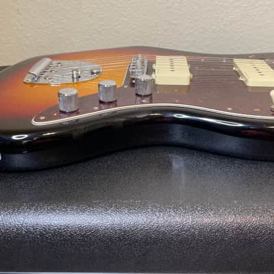 Fender American Ultra Jazzmaster 2020 - UltraBurst w/Flat Case image 8
