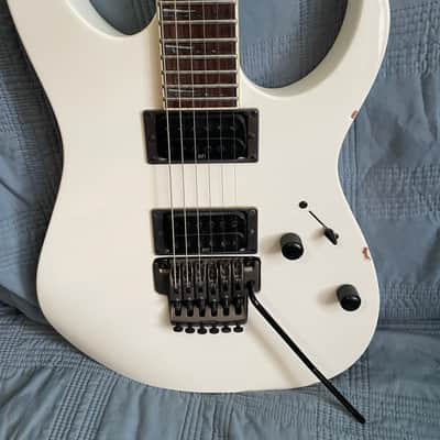 Ibanez RGT42DX-WH Standard 2007 - 2008 - White image 5