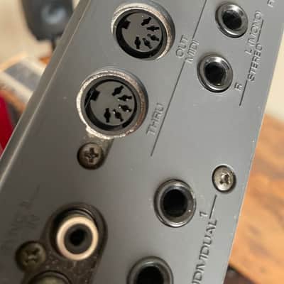 Roland R-70 Vintage Drum Machine (with original power cable) (READ description) image 5