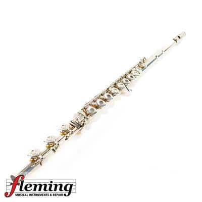 Gemeinhardt M3S Intermediate Flute - Solid Silver Head, Body, & Foot image 4