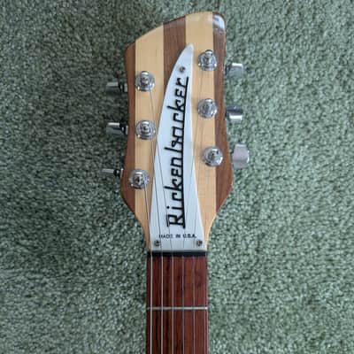 Rickenbacker 330 (2008) - Mapleglo image 5