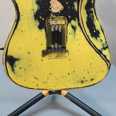 Partscaster Stratocaster Relic SSS or? 2020s - Yellow Relic image 9