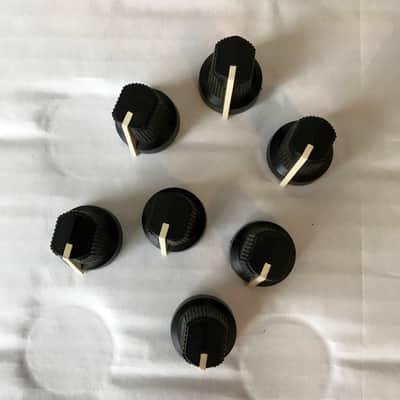 Fender D Shaft Push on Combo Amp Amplifier Knobs Set of 7 Knurled Black White Indicator 1996 image 2