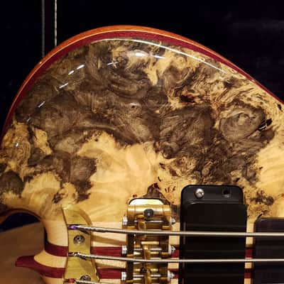 2006 Alembic MJLB 5 Signature Standard Bass Buckeye Burl 5 String image 11