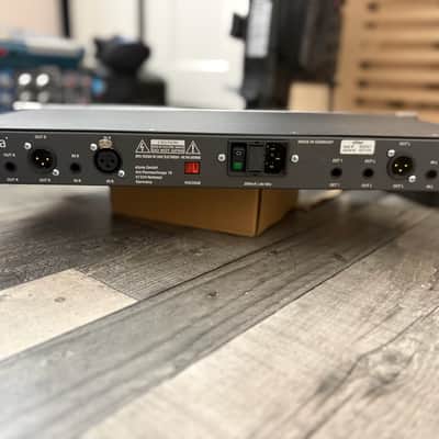 Elysia xfilter Stereo 4-Band Parametric Equalizer 2010s - Blue image 2