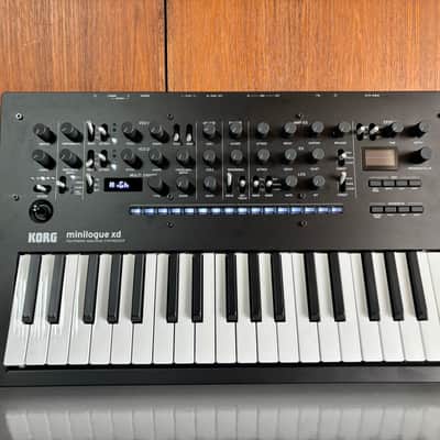 korg minilogue xd 4-voice Analog Synthesizer w/ box image 1