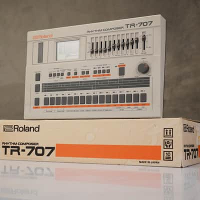 Immagine Roland TR-707 Rhythm Composer Drum Machine w/ Box #58730 - 23