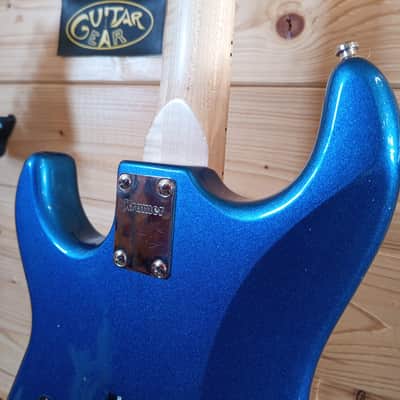 KRAMER Baretta "Hot Rod" Blue Sparkle with Flames image 14