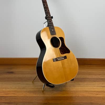 Gibson L-00 Blues King 1993 — New Old Stock / Original 1990s Dealer Inventory image 5