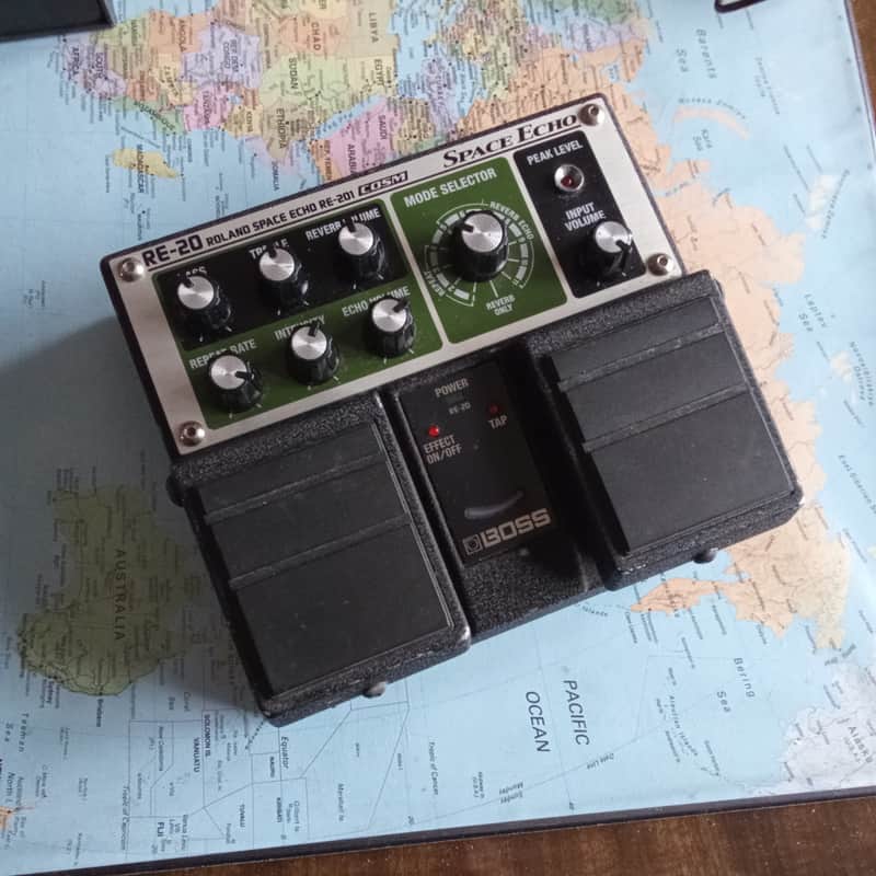 Boss RE-20 Space Echo