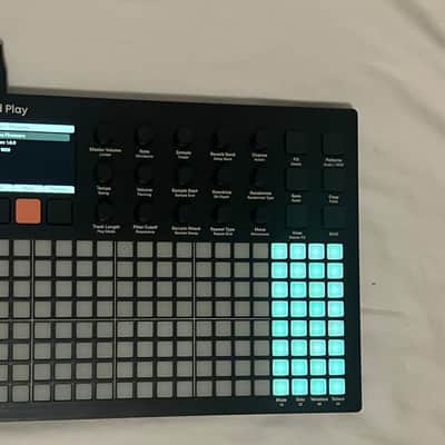 Polyend Play Sample-Based MIDI Groovebox 2022 - Present Black image 1