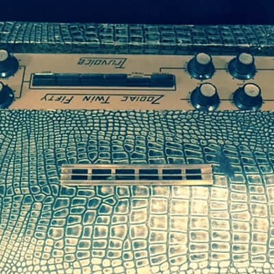 Selmer  Zodiac Twin 50  1962  Crocodile image 3