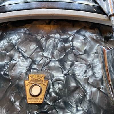 Ludwig No. 980 Super Classic Outfit 9x13 / 16x16 / 14x22" Drum Set with Keystone Badges 1960 - 1968 - Black Diamond Pearl image 14