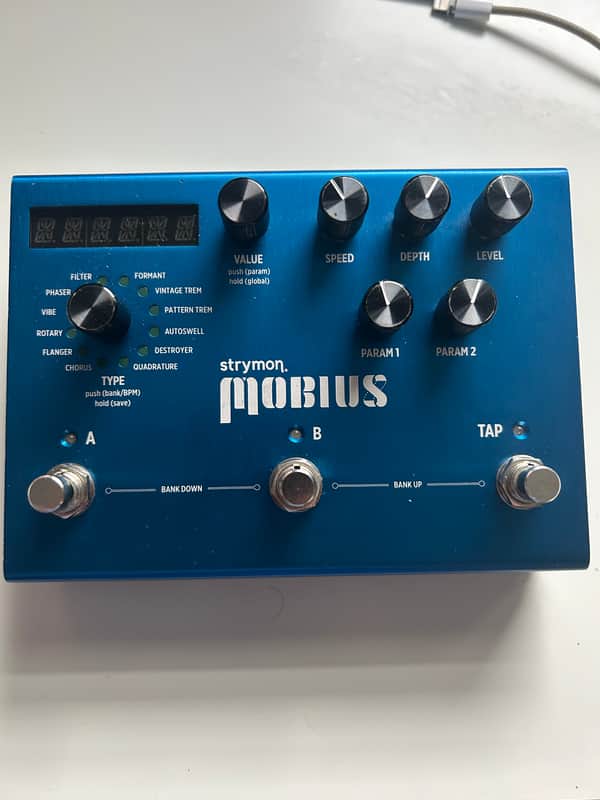 Strymon Mobius