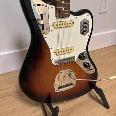 Fender Vintera '60s Jaguar with Pau Ferro Fretboard 2019 - 2023 - 3-Color Sunburst - Upgraded image 1