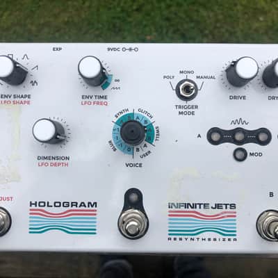Hologram Electronics Infinite Jets Resynthesizer 2017 - Present - White image 1