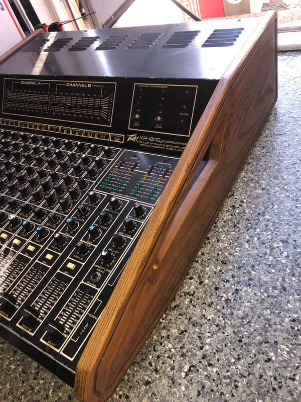 Peavey XR-1200 vintage 1979 powered mixing board(w/ Wood | Reverb