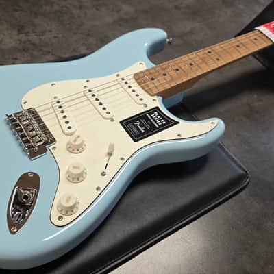 Fender Player Stratocaster Special Edition BRAND NEW FSR Sonic Blue with Roasted Maple Neck MIM Mexico Special Edition Run Strat Electric Guitar image 1