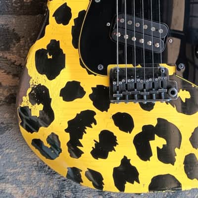 Friedman USA Custom Shop Vintage S Strat Guitar in Yellow & Black Leopard with extras image 5