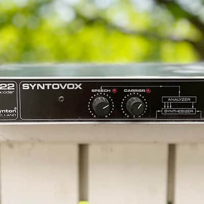 Synton Syntovox 222 - vocoder image 2