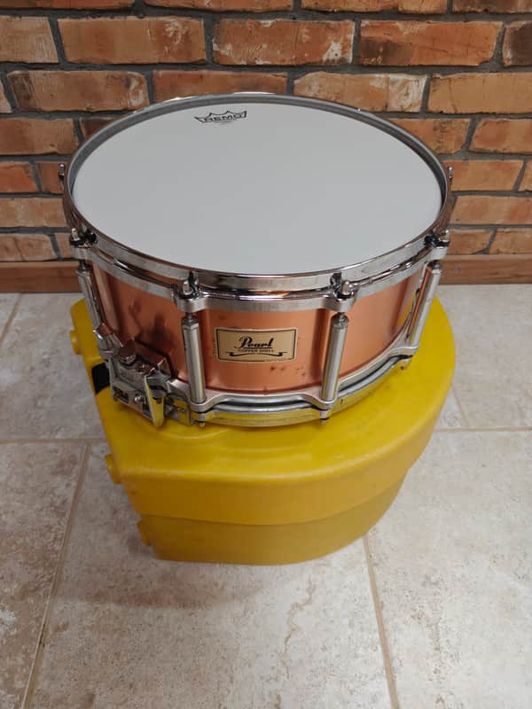 Used Pearl Free-Floating Snare Drum - 14 x 6.5 Copper w/ Case image 1