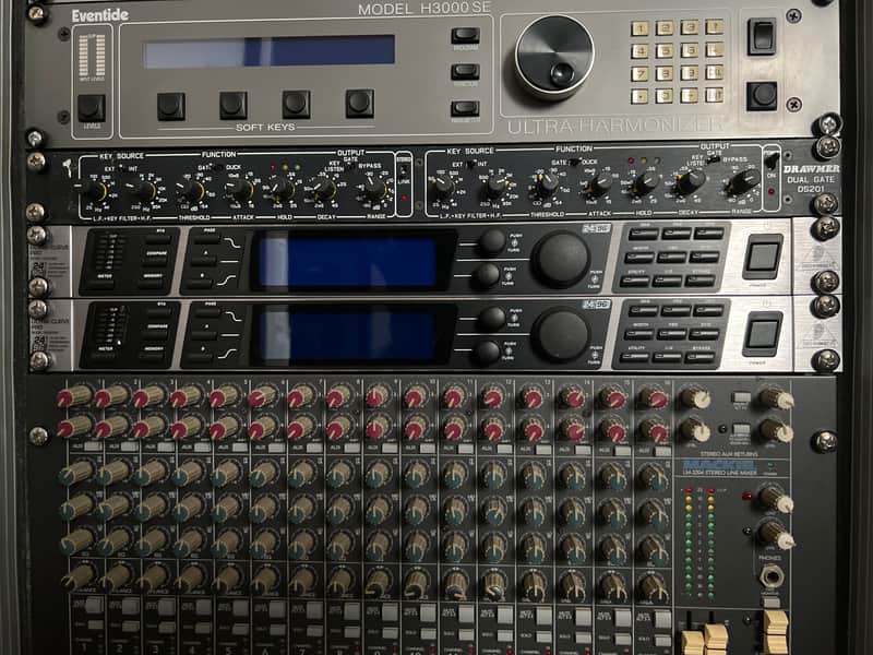 Behringer Ultracurve Pro DEQ2496 24-Bit Mastering Processor Bild 1