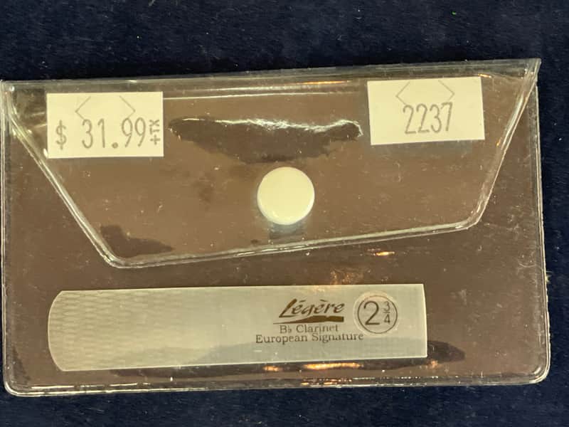Legere European Signature Bb Clarinet Reed 2 3/4 strength image 1