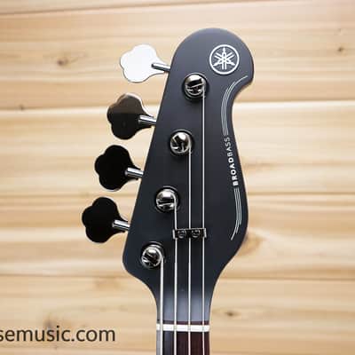 Yamaha BB734A-FRD 4-String - Fried Red image 14