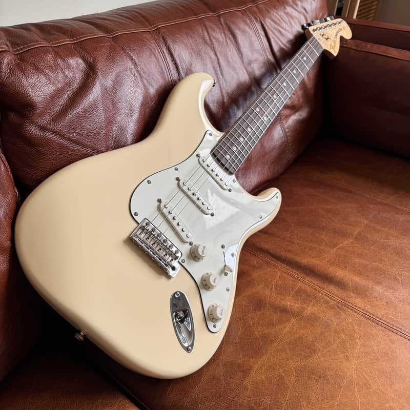 Fender Albert Hammond Jr Stratocaster 2022