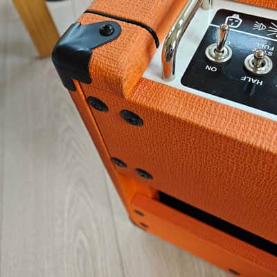 Orange Rocker 15 2-Channel 15-Watt 1x10" Guitar Combo image 5